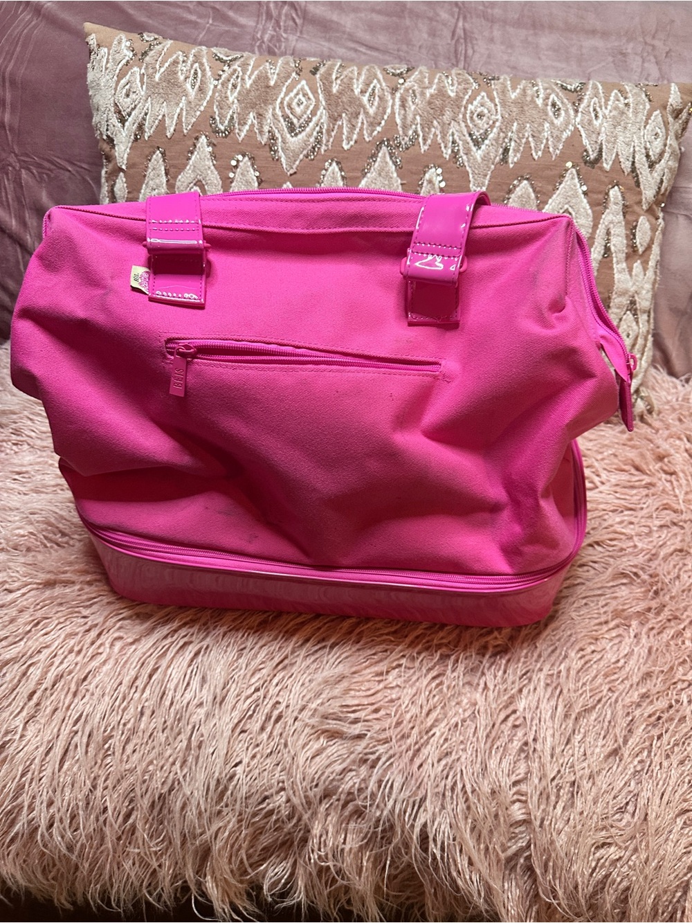 BEIS Barbie Hot Pink Travel Mini Weekender  Tote with Front Zip Pocket. Used.